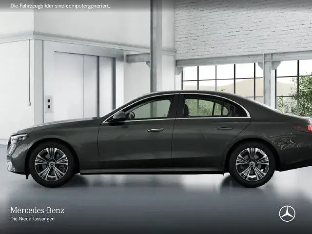Gebraucht Mercedes E200 Advanced 204 PS (150 kW) 2025 Grau Limousine