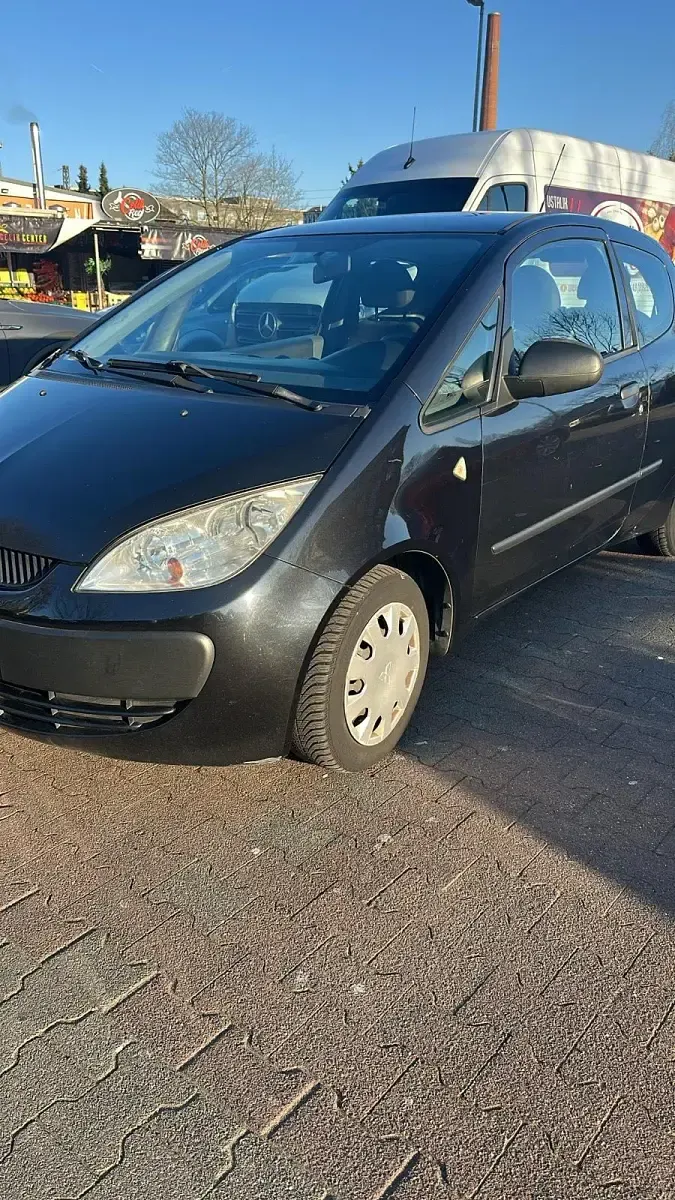 Gebraucht Mitsubishi Colt 95 PS (69 kW) 2008 Schwarz Kleinwagen