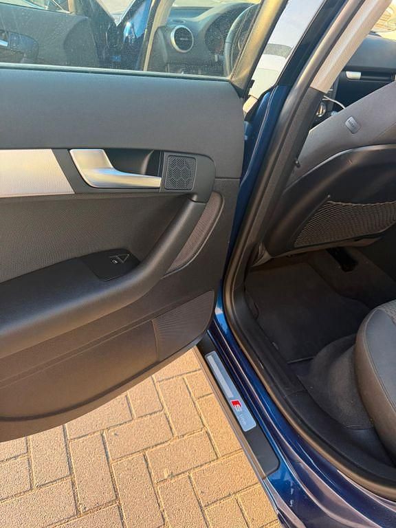Gebraucht Audi A3 S-Line 160 PS (117 kW) 2010 Blau Kleinwagen