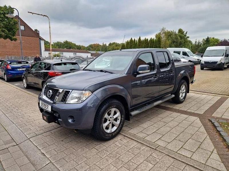 Blueish grey (metallic) Gebraucht 2010 Nissan Navara SE Abholung | 10.950 € (Fairer Preis) - Bild 1/4