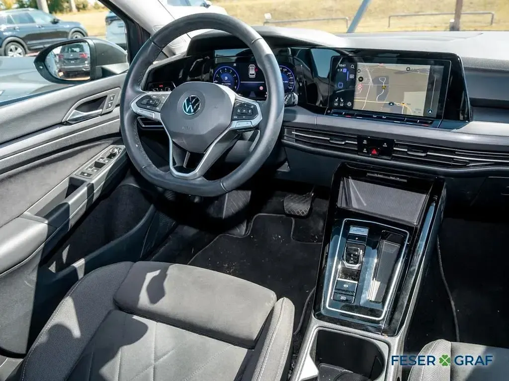 Gebraucht VW Golf VIII Style 190 PS (139 kW) 2023 Uranograu Kombi