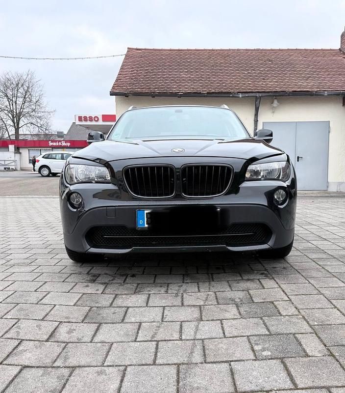 Gebraucht BMW X1 xLine 143 PS (105 kW) 2011 Schwarz SUV