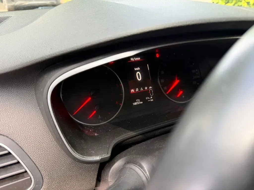 Gebraucht Renault Mégane IV Techno 116 PS (85 kW) 2022 Limousine
