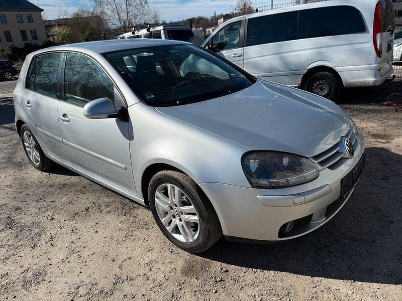 Gebraucht VW Golf VI Edition 80 PS (58 kW) 2008 Silber Kleinwagen