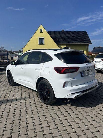 Gebraucht Ford Kuga ST-Line X 243 PS (178 kW) 2026 Weiß SUV