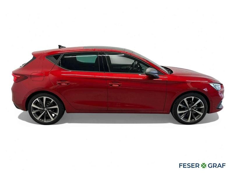 Gebraucht Seat Leon Beats 150 PS (110 kW) 2024 Desire rot Limousine
