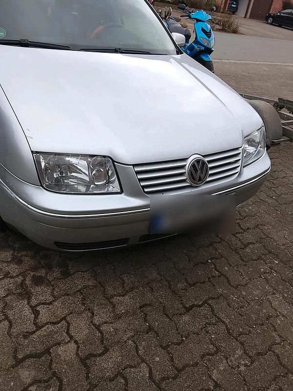 Gebraucht VW Bora 101 PS (74 kW) 2003 Silber Kombi