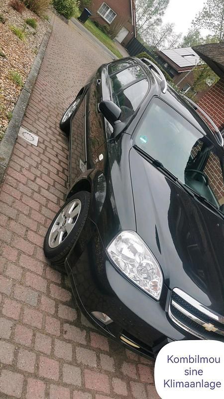 Schwarz Gebraucht 2008 Chevrolet Nubira Kombi | 2.390 € (Fairer Preis) - Bild 1/4