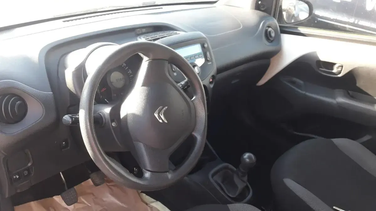 Gebraucht Citroën C1 Feel 72 PS (52 kW) 2019 Weiß Kleinwagen