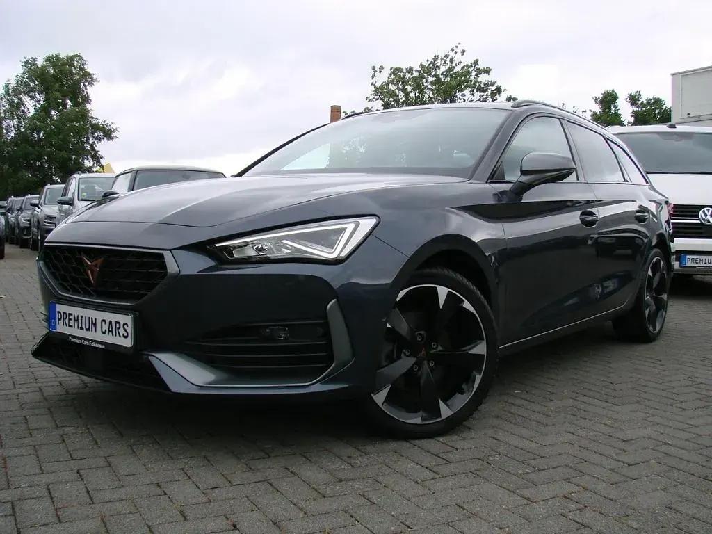 Gebraucht Cupra Leon 150 PS (110 kW) 2024 Magnetic tech grey metallic (metallic) Kombi