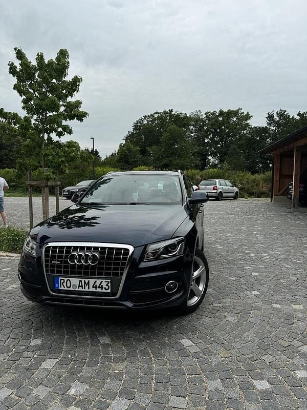 Blau Gebraucht 2011 Audi Q5 SUV | 10.800 € (Teuer) - Bild 1/4