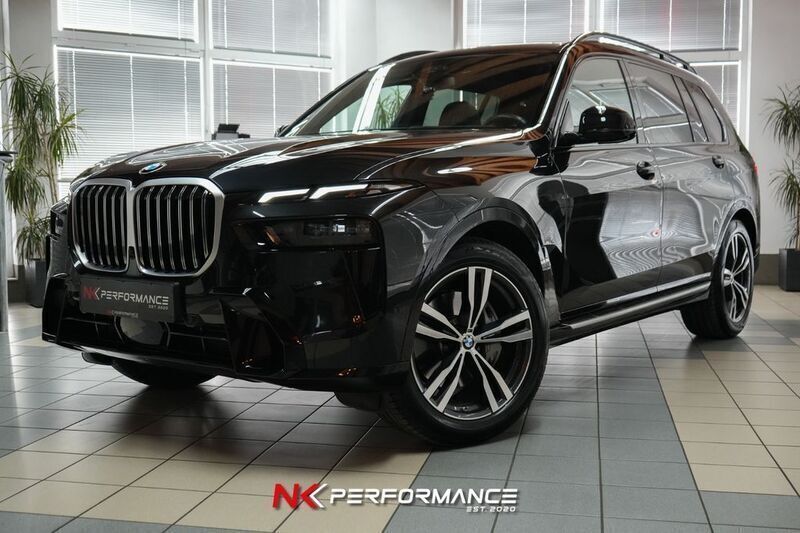 Black sapphire metallic Gebraucht 2023 BMW X7 M Sport SUV | 88.990 € (Guter Preis) - Bild 1/4