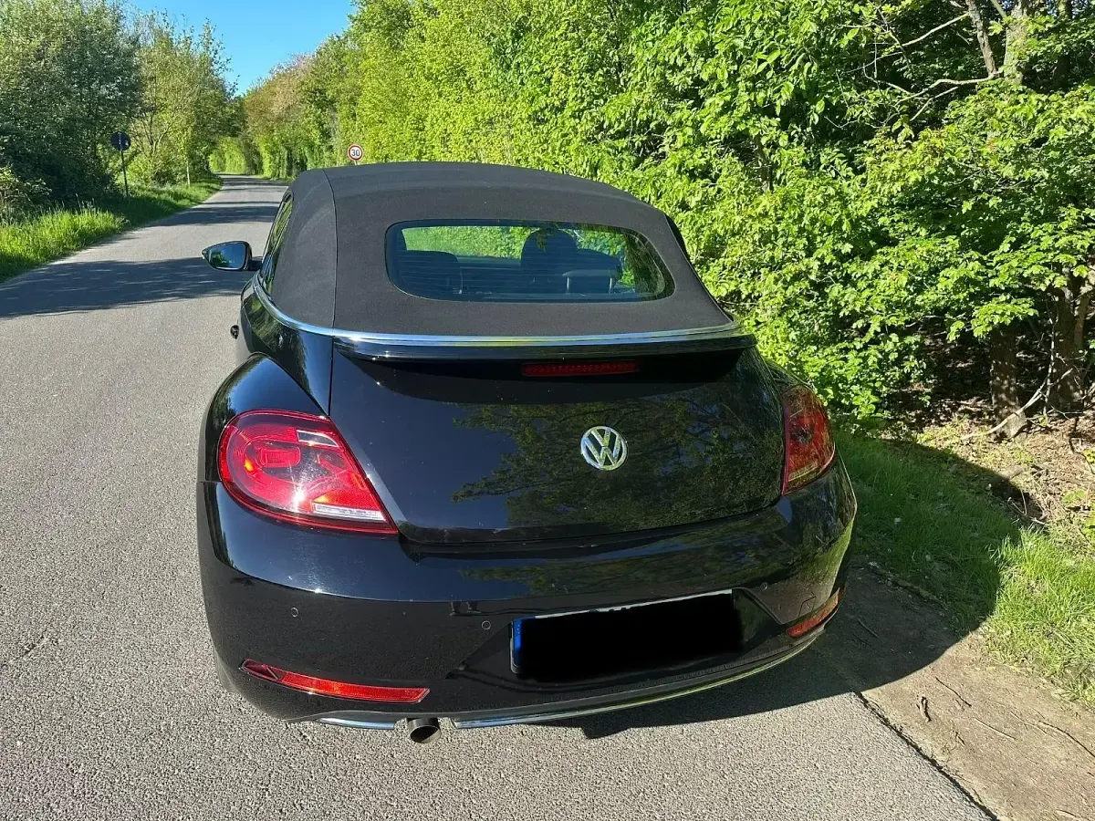 Gebraucht VW Beetle 105 PS (77 kW) 2017 Schwarz Kleinwagen