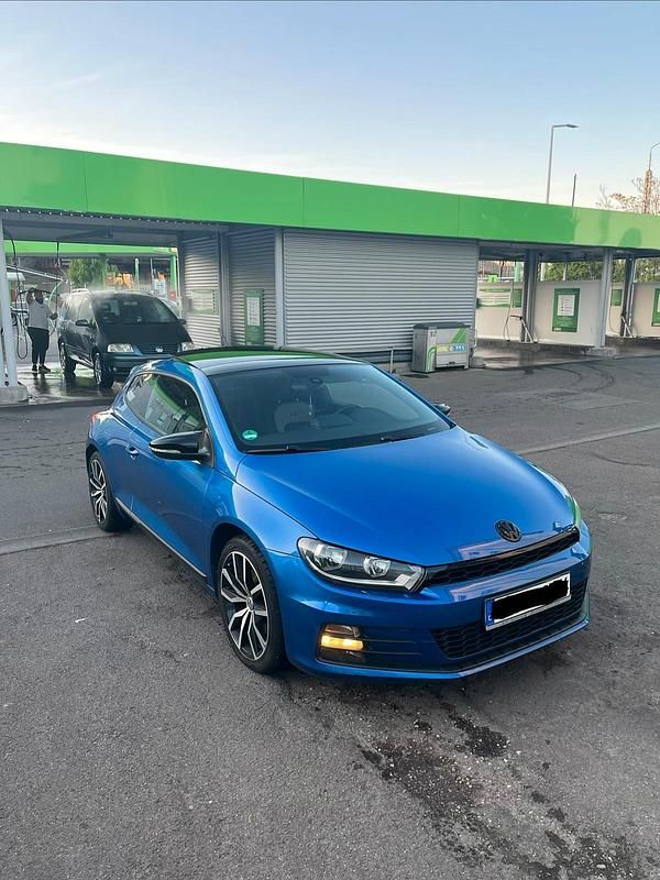 Gebraucht VW Scirocco R-line 270 PS (198 kW) 2015 Blau Coupé