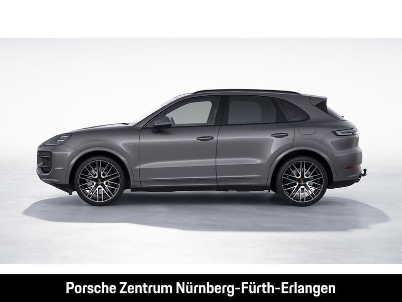 Gebraucht Porsche Cayenne 470 PS (345 kW) 2025 Grau SUV