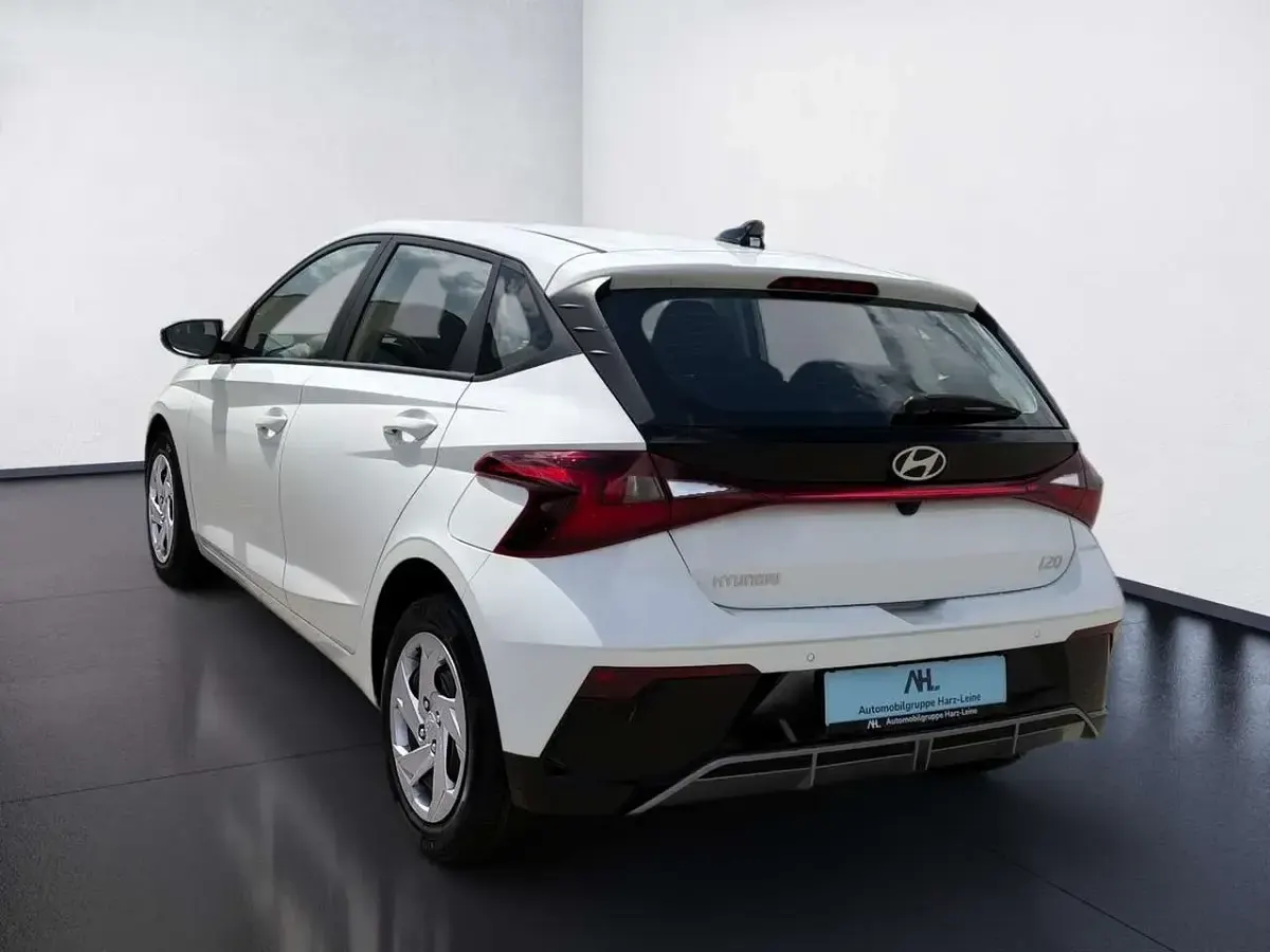 Neu Hyundai i20 Comfort 90 PS (66 kW) 2026 Atlaswhite Kleinwagen