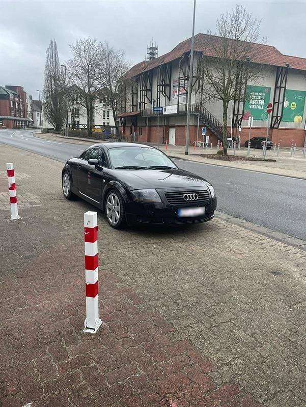 Usado Audi TT 180 HP (132 kW) 2001 Preto Coupé