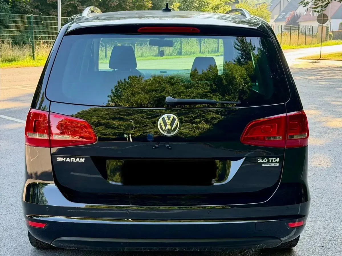 Gebraucht VW Sharan Style 170 PS (125 kW) 2011 Schwarz Van / Kleinbus