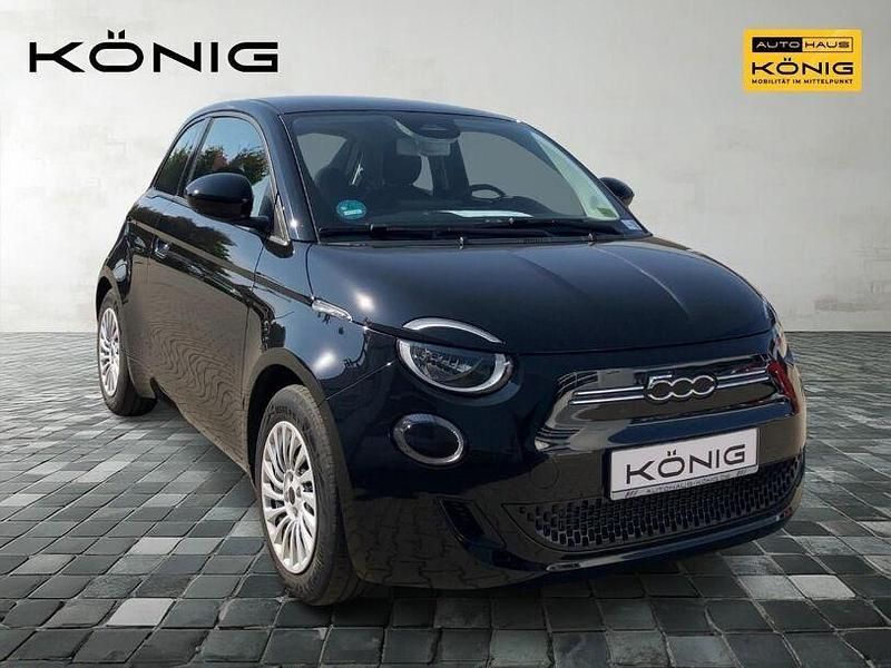 Gebraucht Fiat 500e 86 kW (118 PS) 2023 Schwarz Kleinwagen