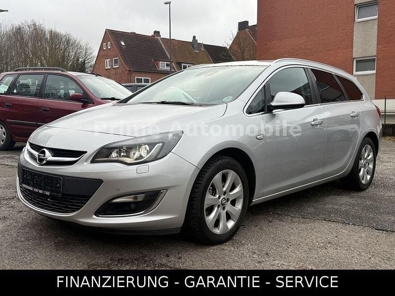 Gebraucht Opel Astra Exklusiv 165 PS (121 kW) 2014 Silber Kombi