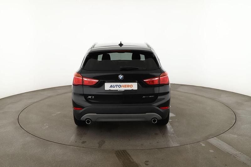 Gebraucht BMW X1 Advantage 192 PS (141 kW) 2019 Schwarz SUV