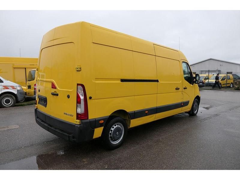 Usata Renault Master 131 CV (96 kW) 2017 Giallo Furgone