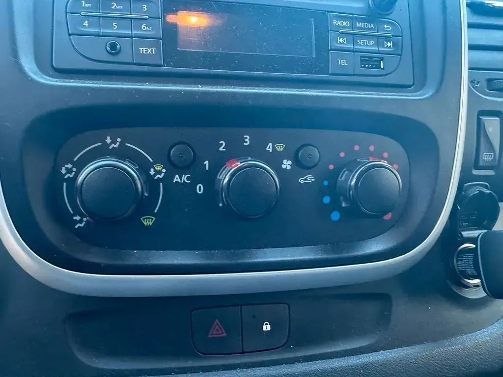 Gebraucht Renault Trafic 125 PS (91 kW) 2019 Grau Van / Kleinbus