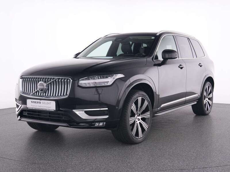 Gebraucht Volvo XC90 Ultimate 235 PS (172 kW) 2023 Schwarz onyx black / metallic SUV