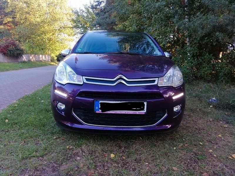 Violet Gebraucht 2016 Citroën C3 Exclusive Kleinwagen | 5.450 € (Guter Preis) - Bild 1/4
