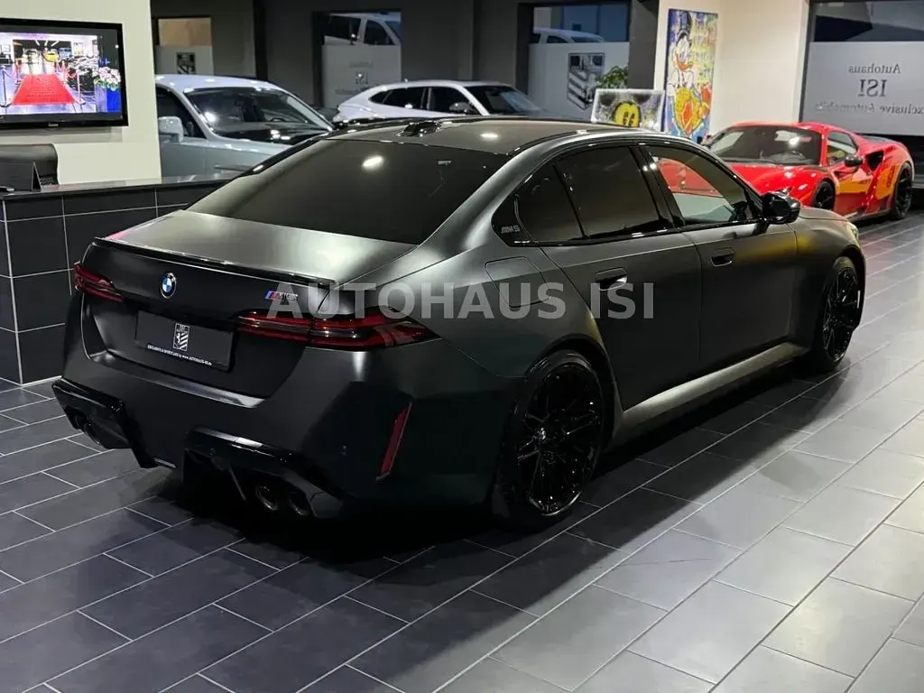 Gebraucht BMW M5 585 PS (430 kW) 2025 Grau Limousine