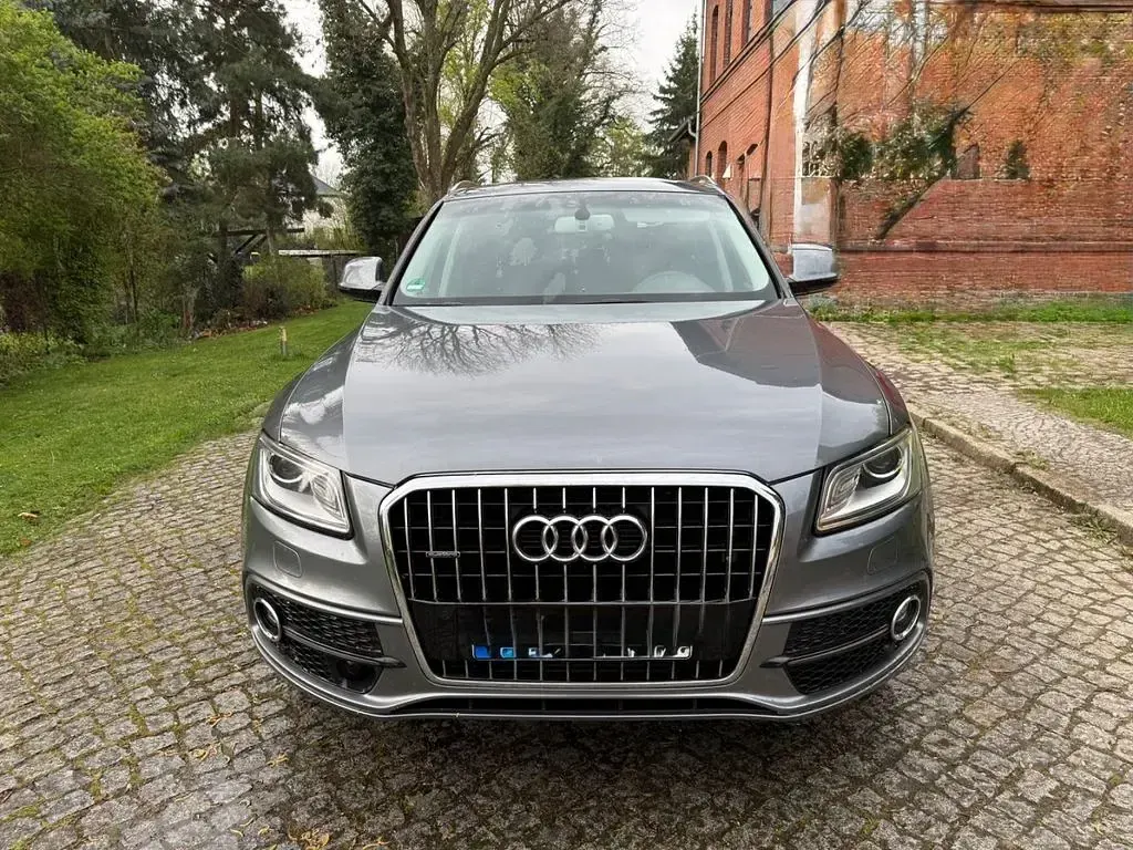 Gebraucht Audi Q5 S-Line 179 PS (131 kW) 2016 Grau SUV