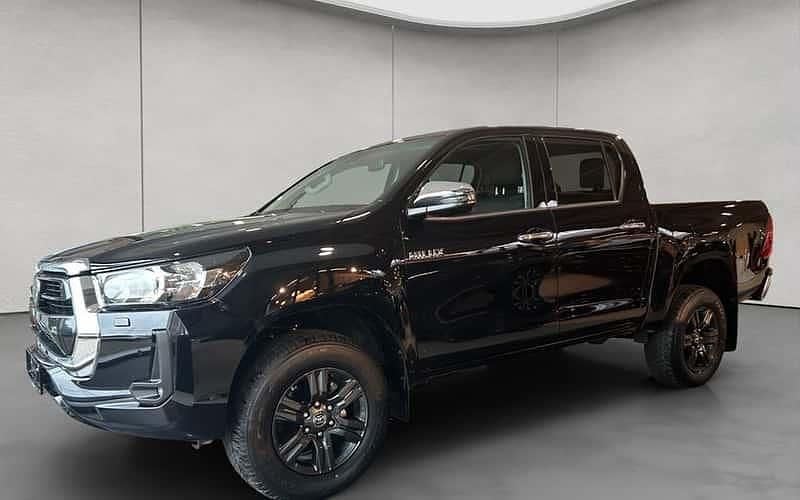 Schwarz Neu 2025 Toyota HiLux Comfort Abholung | 54.340 € (Guter Preis) - Bild 1/4