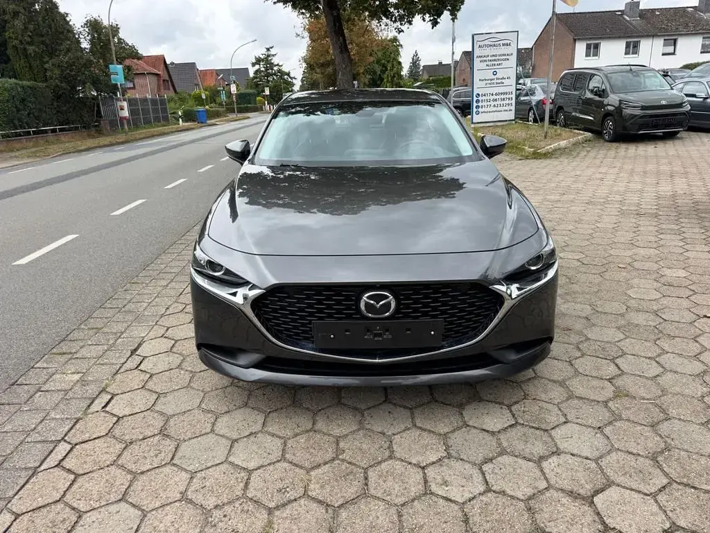 Gebraucht Mazda 3 122 PS (89 kW) 2019 Grau Limousine