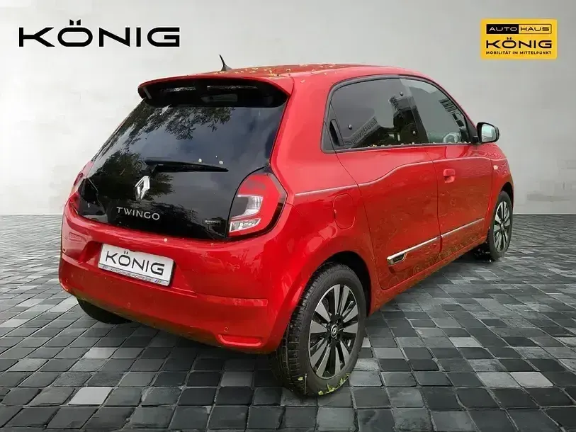 Używany Renault Twingo Techno 60 kW (82 KM) 2023 Czerwony Hatchback