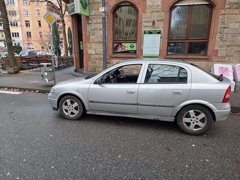 Gebraucht Opel Astra 75 PS (55 kW) 2000 Kombi