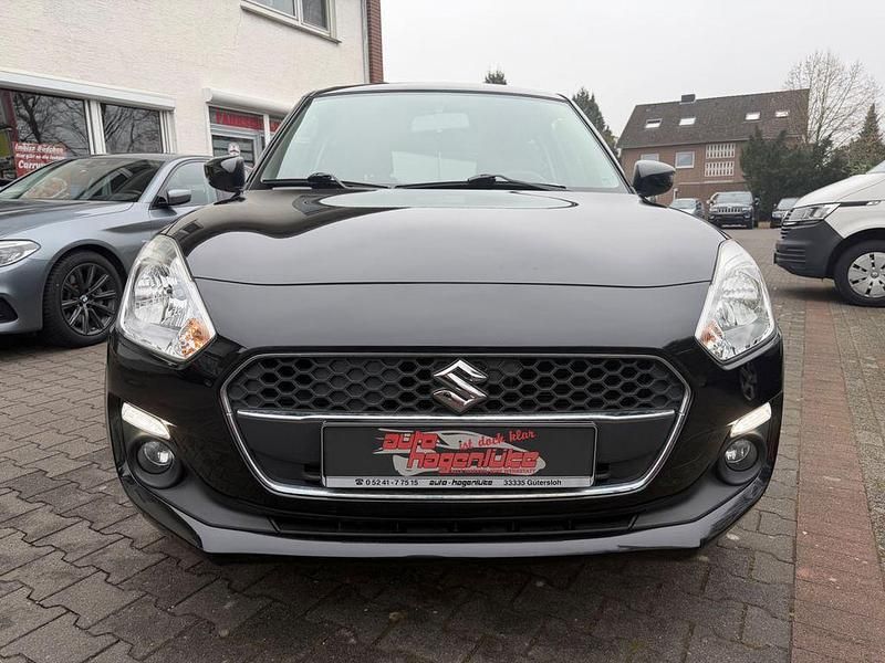 Gebraucht Suzuki Swift Comfort 90 PS (66 kW) 2019 Schwarz Kleinwagen