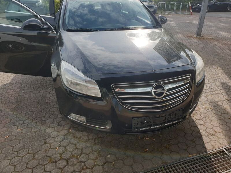 Schwarz Gebraucht 2013 Opel Insignia Sport Kombi | 4.200 € (Fairer Preis) - Bild 1/4