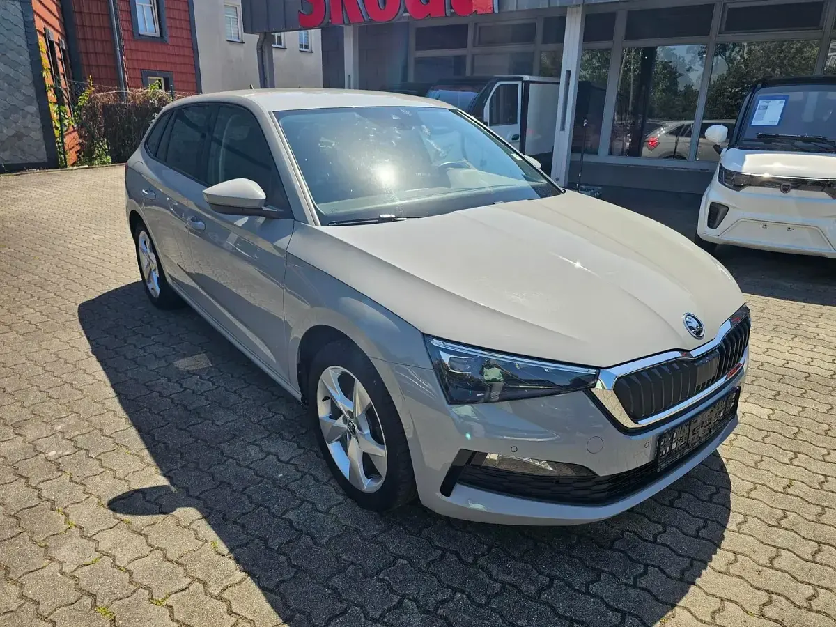 Gebraucht Skoda Scala Style 116 PS (85 kW) 2019 Stahlgrau Kleinwagen