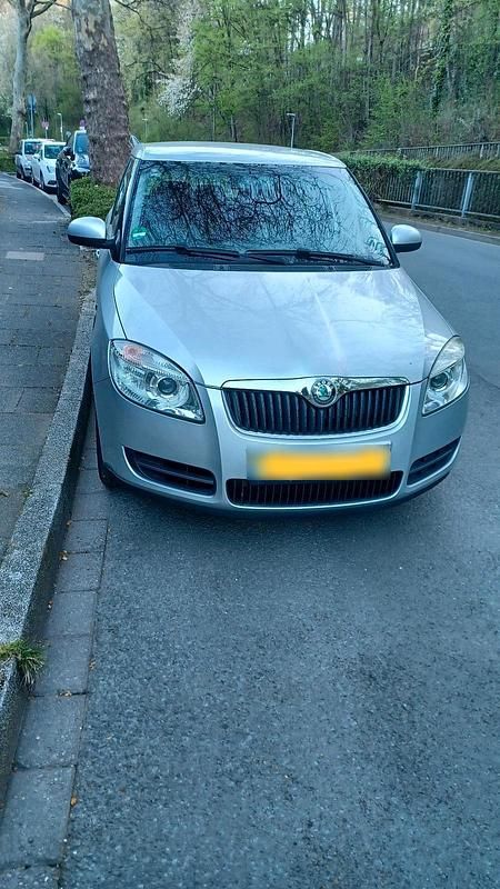 Gebraucht Skoda Fabia 85 PS (62 kW) 2009 Silber Kleinwagen