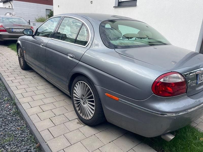 Gebraucht Jaguar S-Type Executive 207 PS (152 kW) 2007 Blau Limousine