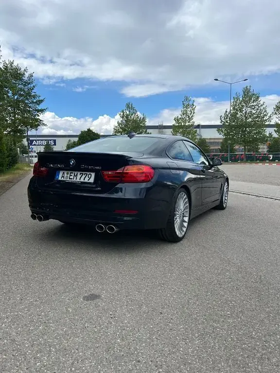 Używany Alpina D4 349 KM (256 kW) 2016 Niebieski