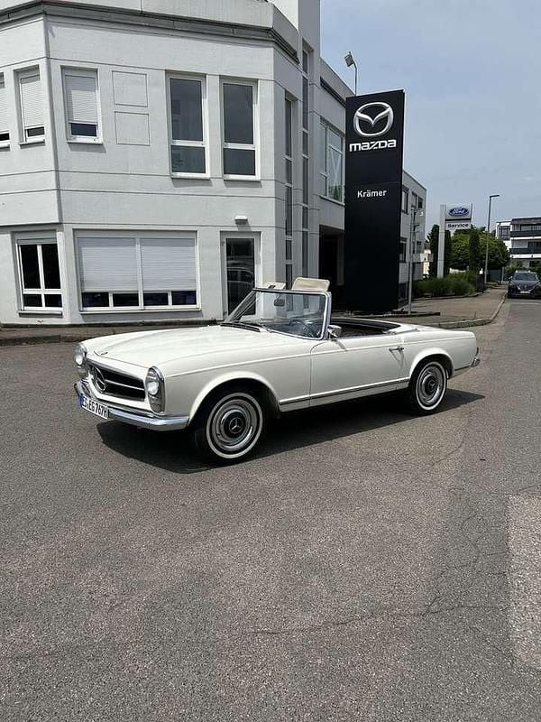 Gebraucht 1967 Mercedes 230 | 79.000 € - Bild 1/4