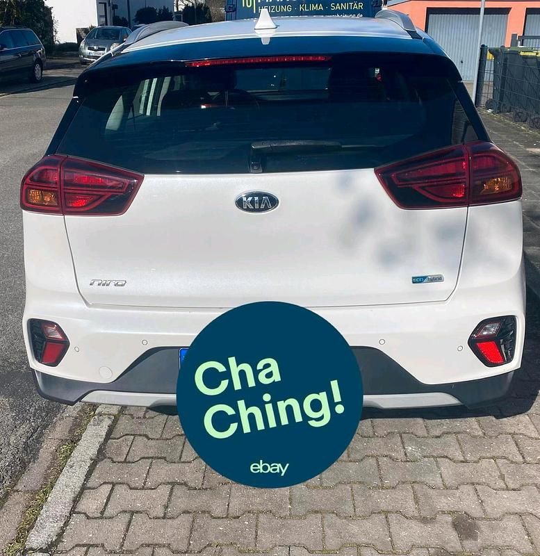 Gebraucht Kia Niro Vision 141 PS (103 kW) 2021 Weiß SUV