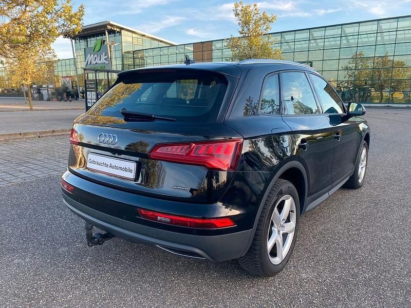 Używany Audi Q5 231 KM (169 kW) 2019 Czarny SUV