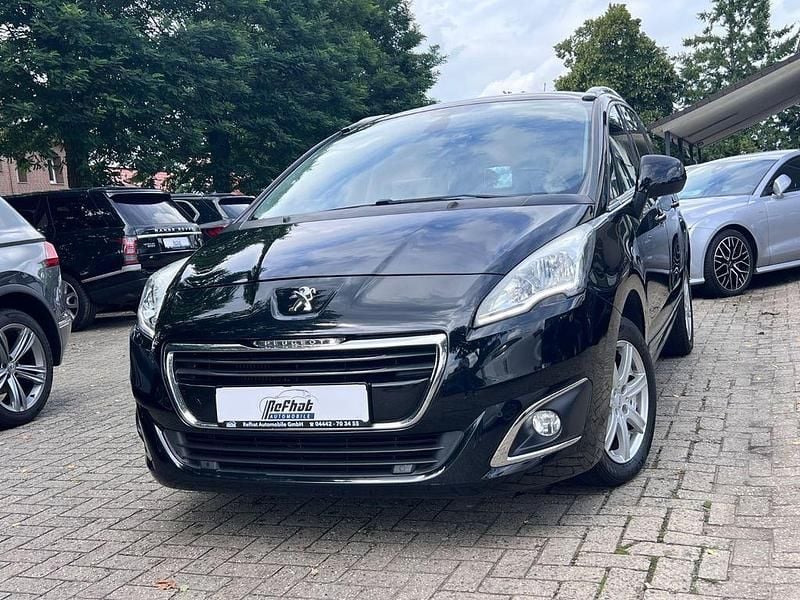 Gebraucht Peugeot 5008 Allure 156 PS (114 kW) 2014 Schwarz Van / Kleinbus