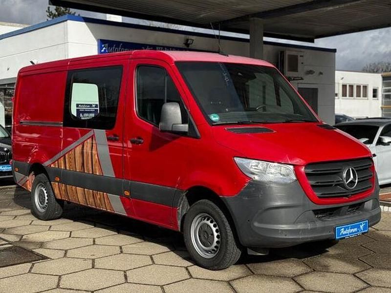 Gebraucht Mercedes Sprinter 163 PS (119 kW) 2019 Rot Van