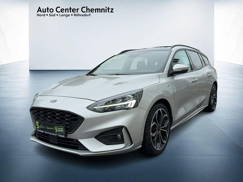 Gebraucht Ford Focus ST-Line X 182 PS (133 kW) 2021 Silber Limousine