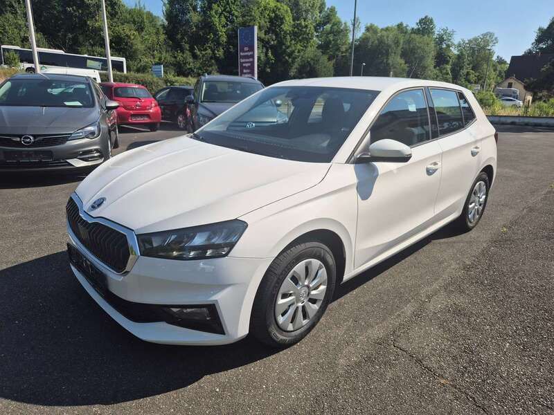 Candyweiß Neu 2025 Skoda Fabia Limousine | 18.990 € (Guter Preis) - Bild 1/2