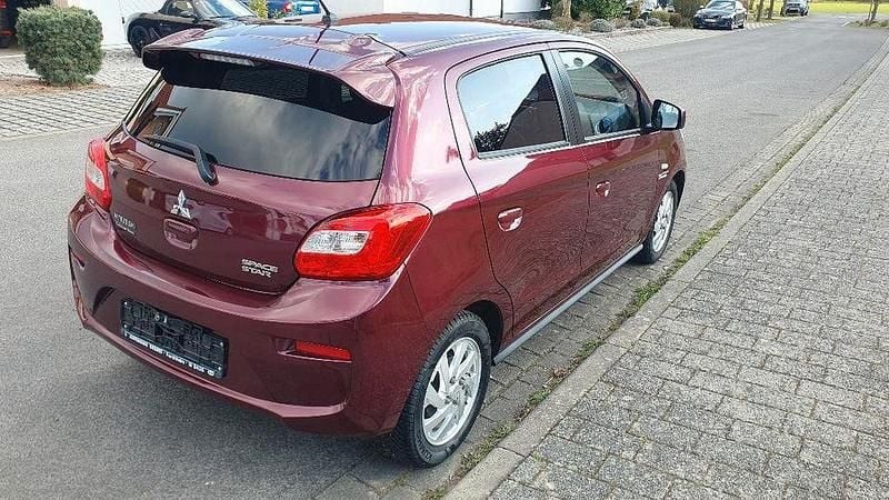 Gebraucht Mitsubishi Space Star Edition+ 80 PS (58 kW) 2016 Rot Kleinwagen