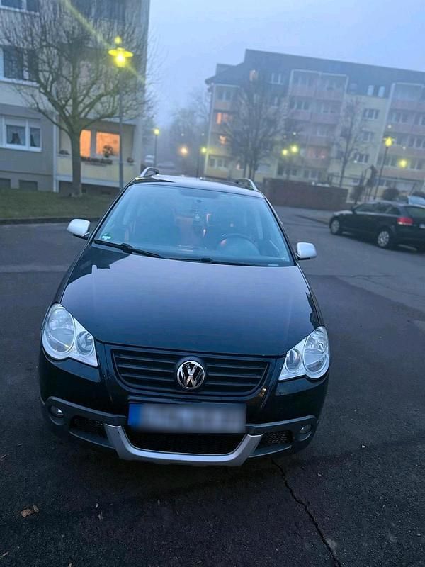 Schwarz Gebraucht 2006 VW Polo Cross Kleinwagen | 3.000 € (Fairer Preis) - Bild 1/4